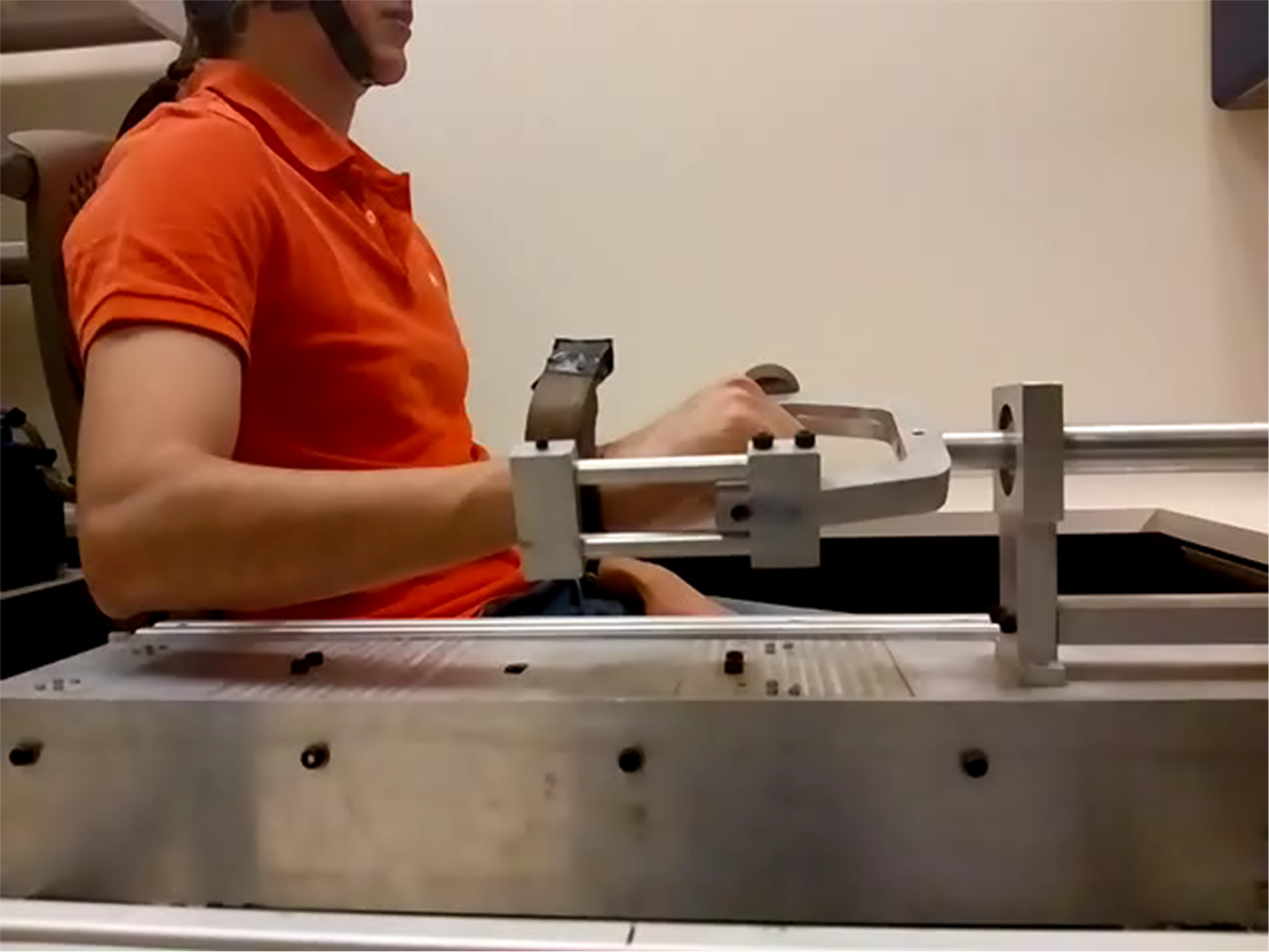 Movement execution monitoring